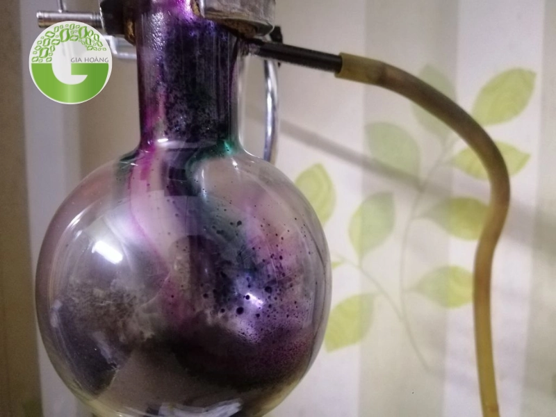 Khái niệm và phản ứng phân hủy nhiệt của KMnO₄
