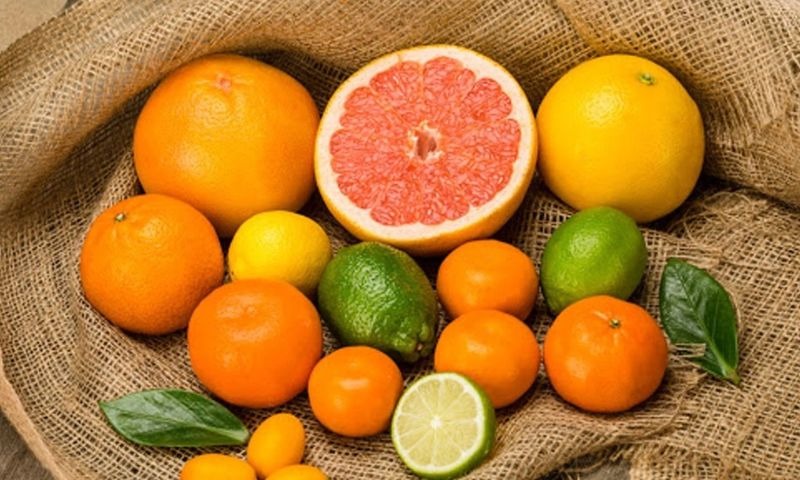 Axit Citric thường có trong các loại quả họ cam quýt