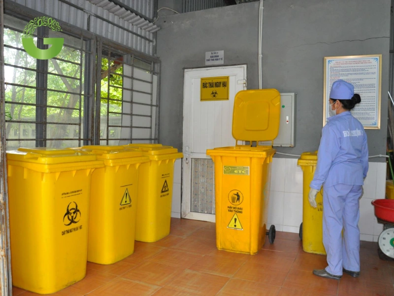 Sử dụng thùng chứa chất thải để gom vôi tôi bị rò rỉ