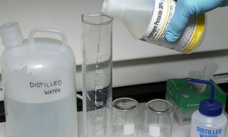 Bảng Giá Bán H2O2: Oxy Già Y Tế Và Công Nghiệp Bao Nhiêu