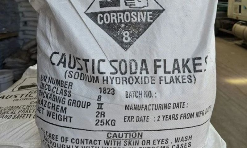 Giá NaOH phụ thuộc vào nhiều yếu tố