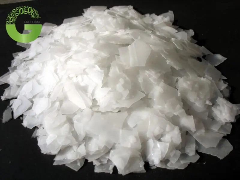 Giá Xút Vảy Mới Nhất: Yếu Tố Ảnh Hưởng & Địa Chỉ Mua Uy Tín