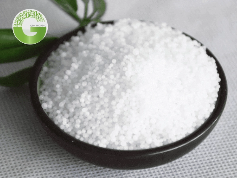 Xút Hạt Là Gì? Đặc Điểm, Tính Chất & Ứng Dụng Của NaOH Dạng Hạt