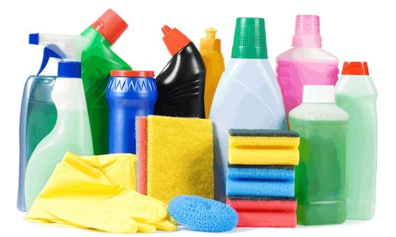 Ứng dụng của NaOH 45% trong sản xuất chất tẩy rửa