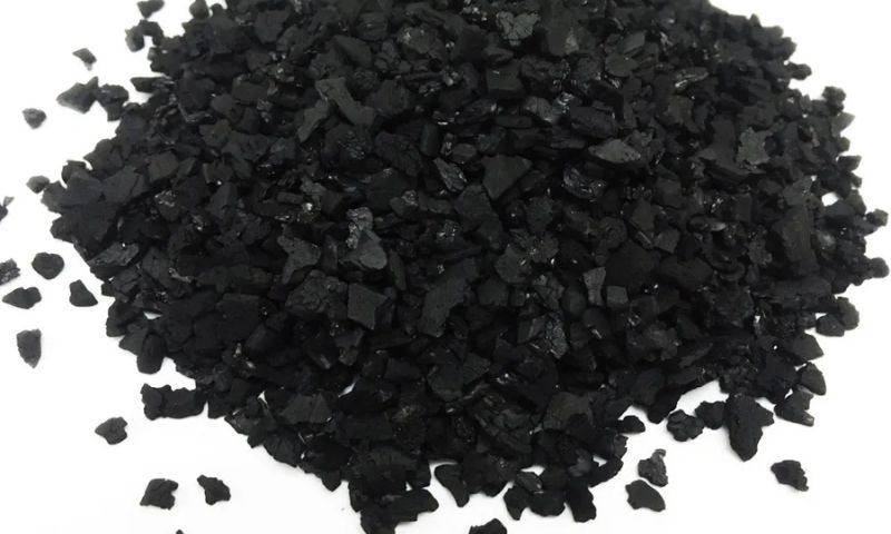 Than là chấp hấp phụ thường dùng