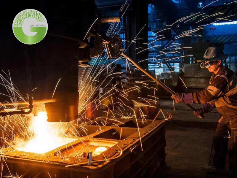 Axit HCl trong ngành luyện kim và chế biến kim loại